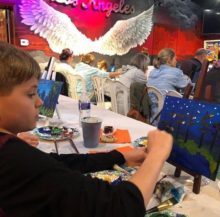 Preston Oliver Wiki, Age, Height, Family, Movies, Biography & More 2 Preston Oliver doing painting