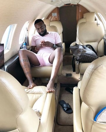 Preto Show Wiki, Age, Net worth, Wife, Family, Biography & More 12 Preto Show owns his Private plane