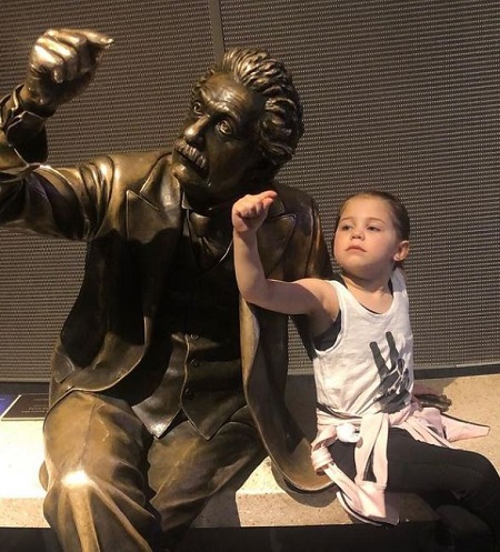 Pyper Braun Wiki, Age, Height, Family, Movies, Biography & More 27 Pyper Braun went to the Griffith Park Observatory on February 16, 2020