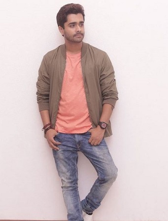 Sangram Samel: Biography, Age, Wife, Caste, Net worth, Family, Wiki & More 5 Sangram Samel height
