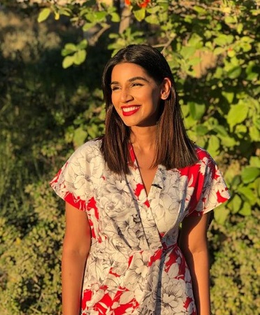 Sanjana Ganesan Wiki, Age, Husband, Height, Family, Biography & More 3 Sanjana Ganesan bio