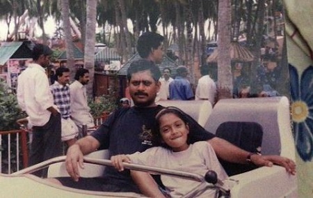Sastika Rajendran childhood photo with her dad Rajendran