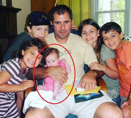 Shiloh Verrico - Bio, Height, Age, Family, Movies, Wiki & More 8 Shiloh Verrico with her four siblings and father Joey Verrico