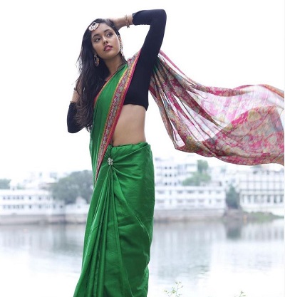 Shivani Paliwal Wiki, Height, Age, Boyfriend, Family, Biography & More 31 Shivani Paliwal loves to wear saree