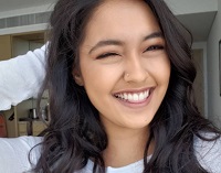 Shivani Paliwal Wiki, Height, Age, Boyfriend, Family, Biography & More 10 Shivani Paliwal piercing
