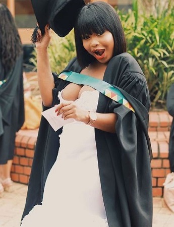 Sithelo Shozi - Wiki, Age, Height, Boyfriend, Net worth, Biography & More 5 Sithelo Shozi graduated