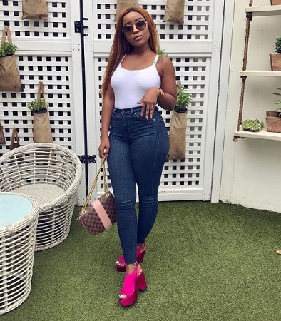 Sithelo Shozi - Wiki, Age, Height, Boyfriend, Net worth, Biography & More 6 Sithelo Shozi height