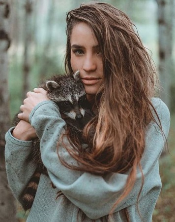 Skylyn Beaty Wiki, Height, Age, Boyfriend, Family, Biography & More 14 Skylyn Beaty wiki