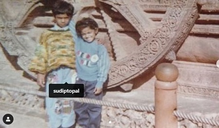Sneha Paul - Wiki, Height, Age, Boyfriend, Caste, Family, Bio & More 3 Sneha Paul childhood picture with her brother Sudipto Paul