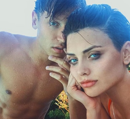 Wallis Day Wiki, Height, Age, Boyfriend, Family, Biography & More 30 Wallis Day started dating her boyfriend George King a long time back