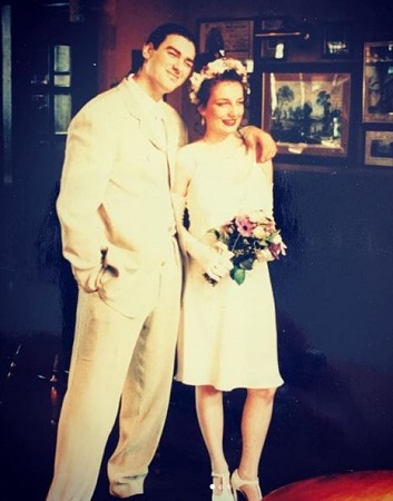 Dukagjin Lipa Wiki, Age, Wife, Net worth, Family, Biography & More 14 Wedding photo of Dukagjin Lipa and Anesa Lipa