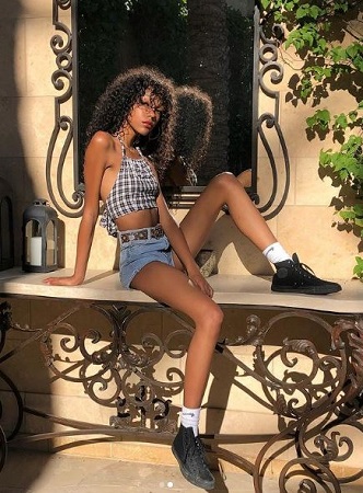 Zola Ivy Murphy modeling profession