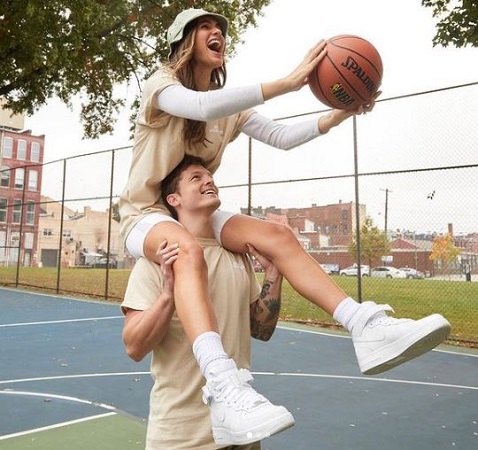 Abbie Herbert Wiki, Height, Age, Husband, Family, Biography & More 20 Abbie Herbert loves to play basketball