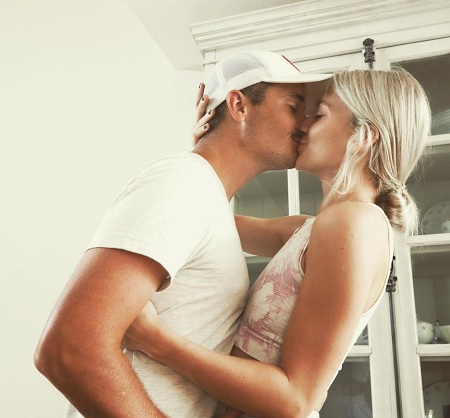 Anna Sitar Wiki, Height, Age, Boyfriend, Family, Biography & More 10 Anna Sitar and Brandon Hawkins are very serious about each other