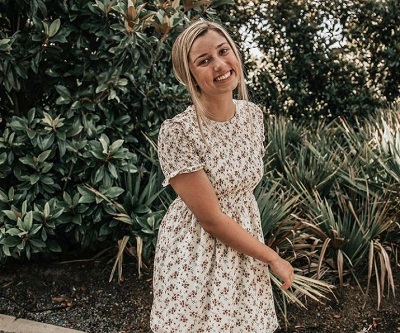 Bella Robertson Wiki | Height, Age, Boyfriend, Family, Biography & More 6 Bella Robertson education