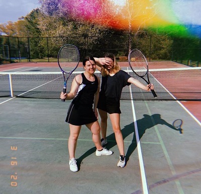 Bella Robertson Wiki | Height, Age, Boyfriend, Family, Biography & More 17 Bella Robertson loves to play tennis