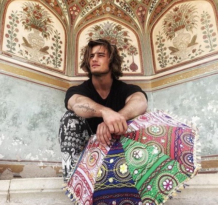 Bryant Wood Wiki | Height, Age, Girlfriend, Family, Biography & More 5 Bryant Wood bio.