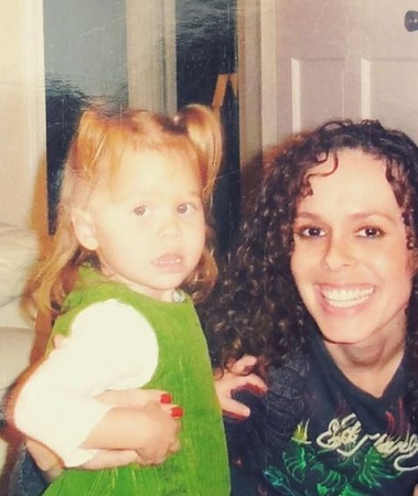 Nadia Turner Wiki, Height, Age, Boyfriend, Family, Biography & More 9 Childhood picture of Nadia Turner with her mother Natalie Turner