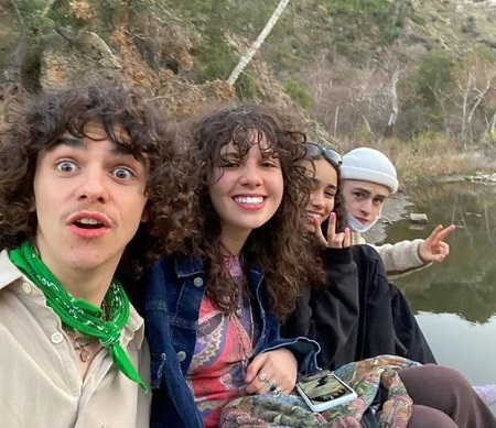 Cylia Chasman Wiki, Height, Age, Boyfriend, Family, Biography & More 17 Cylia Chasman likes to spend her free time with friends