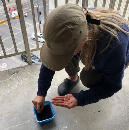 Danielle Beausoleil Wiki | Age, Boyfriend, Height, Family, Biography & More 17 Danielle Beausoleil doing Gardening.