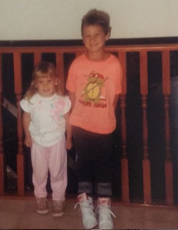 Danielle Beausoleil Wiki | Age, Boyfriend, Height, Family, Biography & More 5 Danielle Beausoleil with her brother Trav Beausoleil in childhood.