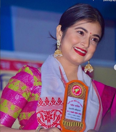 Deeplina Deka achieved an award