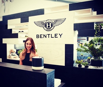 Emma Lane Wiki, Age, Height, Husband, Family, Biography & More 26 Emma Lane worked at Bentley
