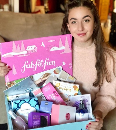 GiaNina Paolantonio Wiki, Height, Age, Boyfriend, Family, Biography & More 17 GiaNina Paolantonio while promoting products