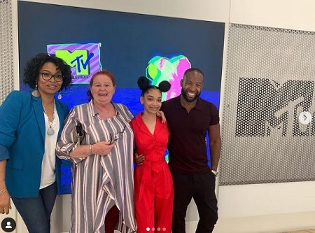 Jessika The Prankster Wiki | Height, Age, Boyfriend, Family, Biography & More 10 Jessika with her mother on the set of MTV.
