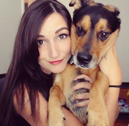 LaurenzSide Wiki, Height, Age, Husband, Family, Biography & More 28 LaurenzSide with her pet dog Dexter