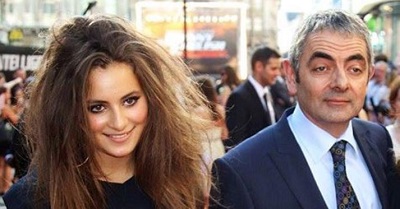 Lily Sastry Wiki, Height, Age, Boyfriend, Family, Biography & More 6 Lily Sastry with her father Rowan Atkinson