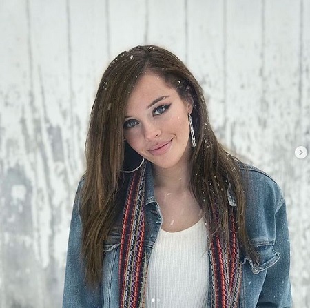 Micarah Tewers Wiki | Height, Age, Boyfriend, Family, Biography & More 2 Micarah Tewers - A fashion designer.