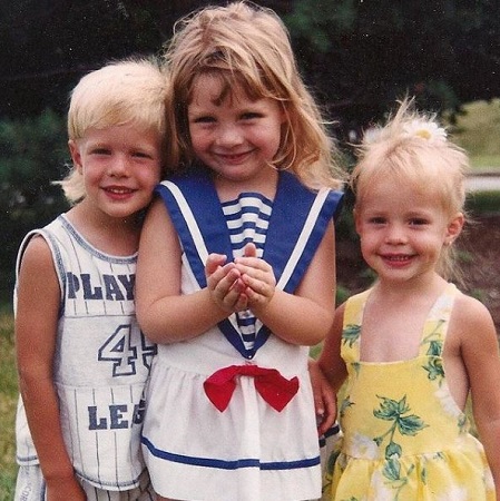 Micarah Tewers Wiki | Height, Age, Boyfriend, Family, Biography & More 3 Micarah Tewers in her childhood with brother Micah and sister Shaylyn.