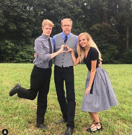 Micarah Tewers Wiki | Height, Age, Boyfriend, Family, Biography & More 6 Micarah Tewers with her father and brother Micah Tewers.