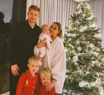 Michele Lacroix Wiki | Age, Husband, Height, Family, Biography & More 17 Michele Lacroix celebrated Christmas 2020 with her family