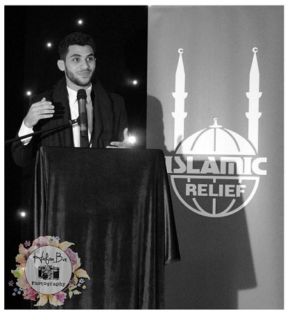 Mohamed Zeyara Wiki | Age, Wife, Height, Family, Biography & More 12 Mohamed Zeyara giving speech.