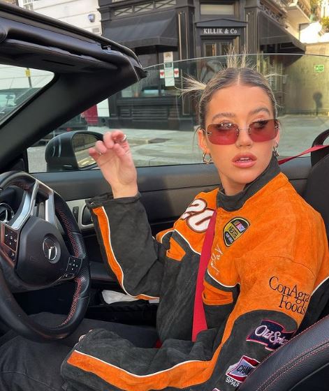 Olivia Neill Wiki | Height, Age, Boyfriend, Family, Biography & More 12 Olivia Neill net worth