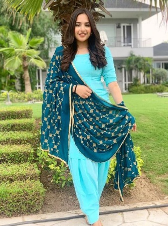Sruishty Mann Wiki, Age, Height, Boyfriend, Family, Biography & More 2 Sruishty Mann - A Punjabi Actress.