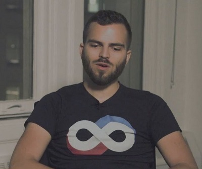 Stefan Thomas Wiki, Age, Net worth, Girlfriend, Family, Biography & More 7 Stefan Thomas Early life, Parents & Siblings