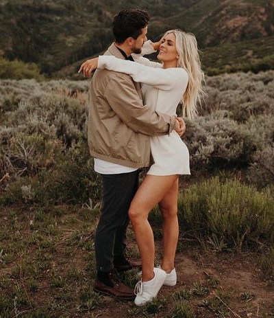 Whitney Simmons Wiki, Height, Age, Husband, Family, Biography & More 29 Whitney Simmons loves to travel