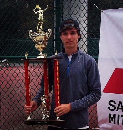 Zach Justice Wiki, Height, Age, Girlfriend, Family, Biography & More 17 Zach Justice won trophy