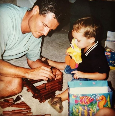 Zach Justice Wiki, Height, Age, Girlfriend, Family, Biography & More 3 Zach Justice's childhood photo with his dad