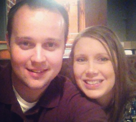 Who is Anna Duggar? Wiki, Age, Husband, Family, Biography & More 4 Anna Renee Duggar and Josh Duggar are expecting their 8th child together