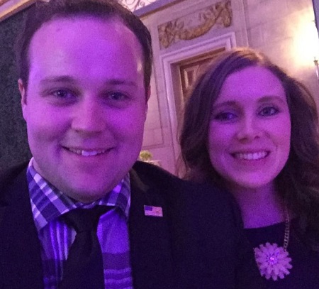 Who is Anna Duggar? Wiki, Age, Husband, Family, Biography & More 14 Anna Renee Duggar and Josh Duggar engagement was aired on 17 Kids and Counting