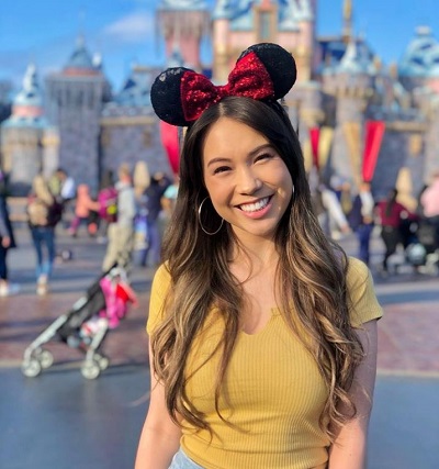 Who is QuarterJade? Wiki, Height, Age, Boyfriend, Family, Bio & More 17 QuarterJade went to disneyland