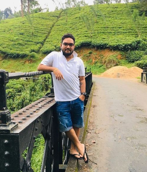 Chamath Sangeeth Wiki - Biography, Net worth, Age, Girlfriend, Parents, Songs, Height & More 3 Chamath Sangeeth height