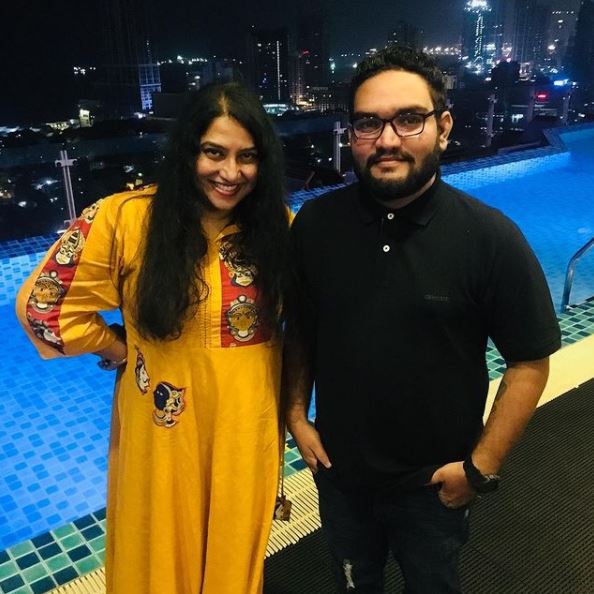 Chamath Sangeeth Wiki - Biography, Net worth, Age, Girlfriend, Parents, Songs, Height & More 6 Chamath Sangeeth with Ashanti Omkar
