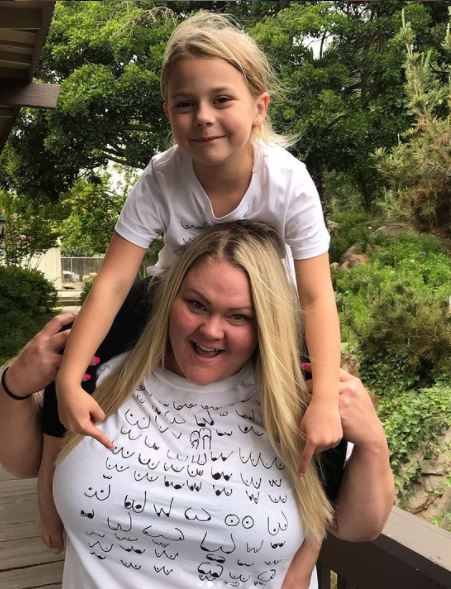 Chelcie Lynn Wiki - Biography, Net worth, Profession, Age, Husband, Family, Lifestyle & More 13 Chelcie Lynn with her niece Tit