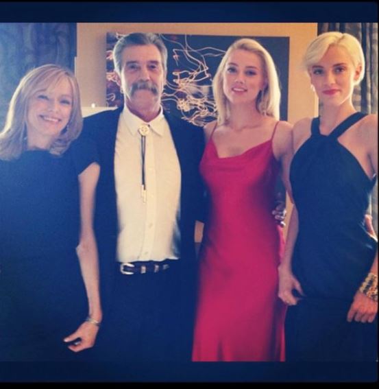 David Heard his wife and daughters