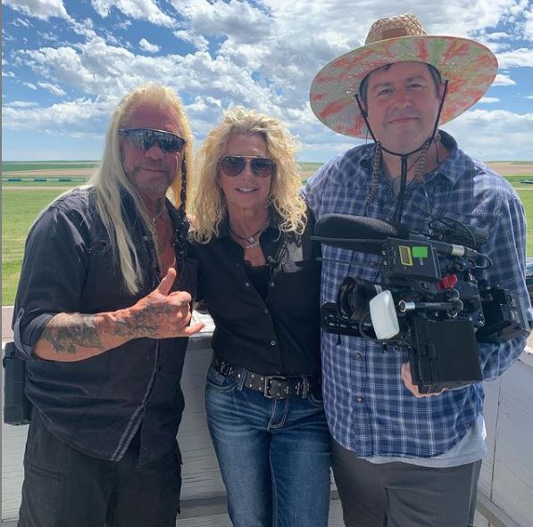 Who is Francie Frane? Wiki, Biography & Facts About Dog The Bounty's Wife 10 Francie Frane and Duane Chapman with film maker at the shooting spot